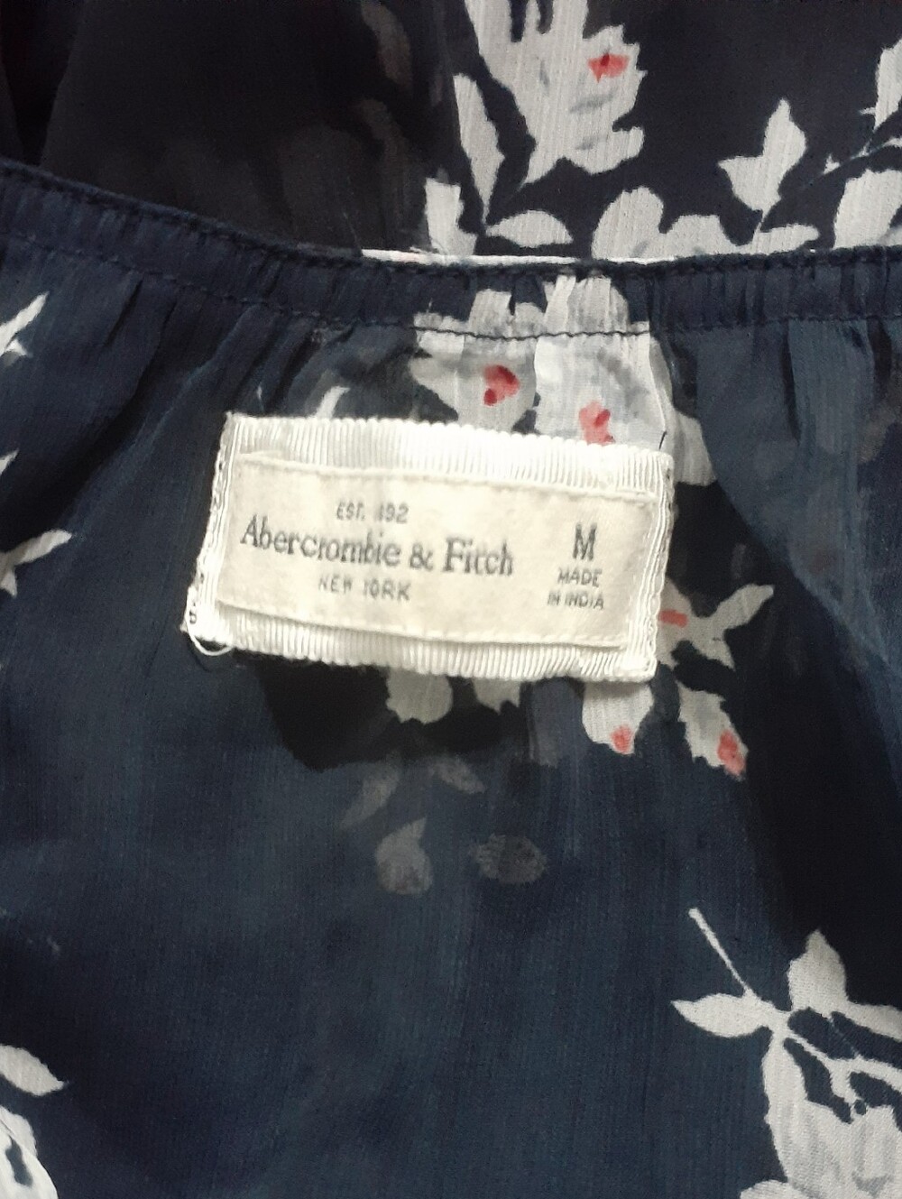 Abercrombie and Fitch sheer floral blouse - Picture 2 of 6